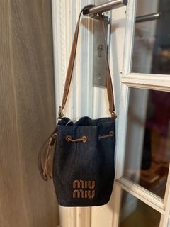 （分類：）位於 。 由 ayki58 提交（商品編號 1429939087，圖片 1）。簡介： 。