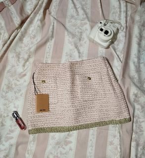 (Category: ) located in . Submitted by iulie (Listing ID 1429954281, Image 1). Description: .