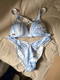 （分類：）位於 。 由 olivia420 提交（商品編號 1429899441，圖片 1）。簡介： 。