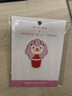 (Category: ) located in . Submitted by bunnyenthusiast (Listing ID 1429969673, Image 1). Description: .