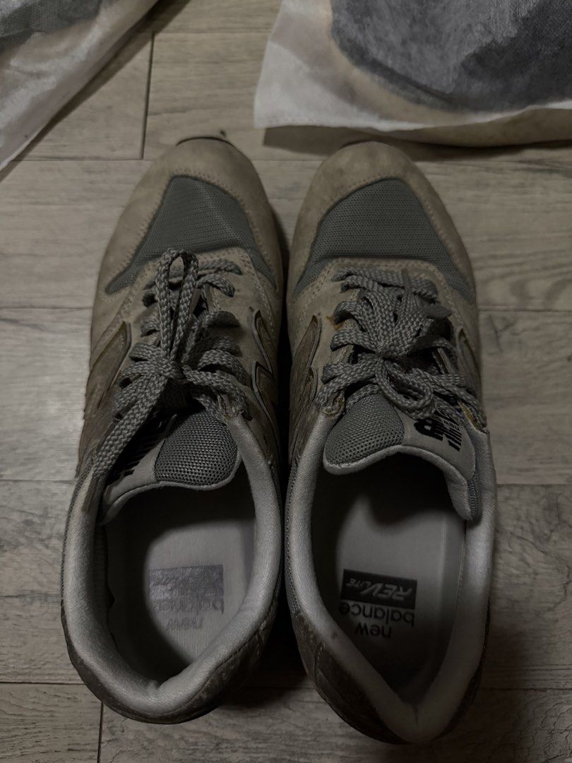 New Balance 996 Sneakers (Category: Sneakers) located in Quezon City. Submitted by jofer1028 (Listing ID 1429998899, Image 1). Description: New balance 996 sneakers Size US 9.5 men’s Issue: Needs cleaning (basic cleaning lang po pinagawa ko) Location: Cubao, QC Delivery via Lalamove Payment via gcash, gotyme, bpi .