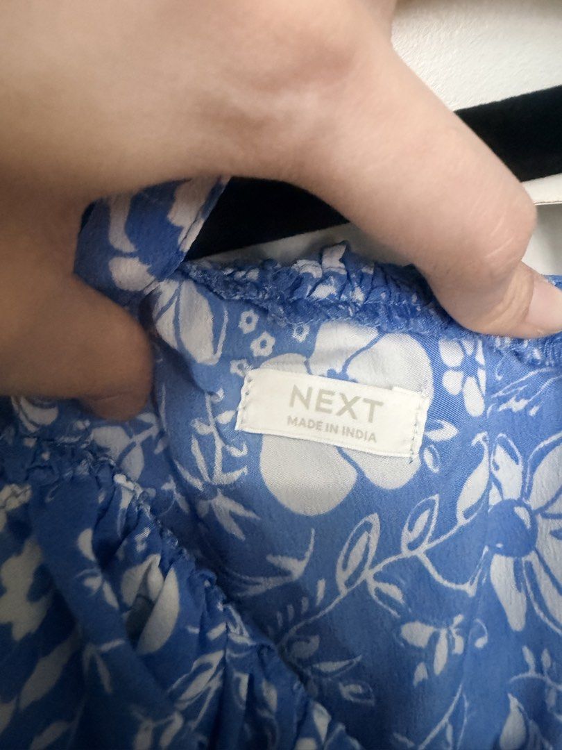 Next (Category: Dresses) located in Shah Alam. Submitted by nikfathiah (Listing ID 1429934352, Image 3). Description: Size: 7 years Conditon like new.