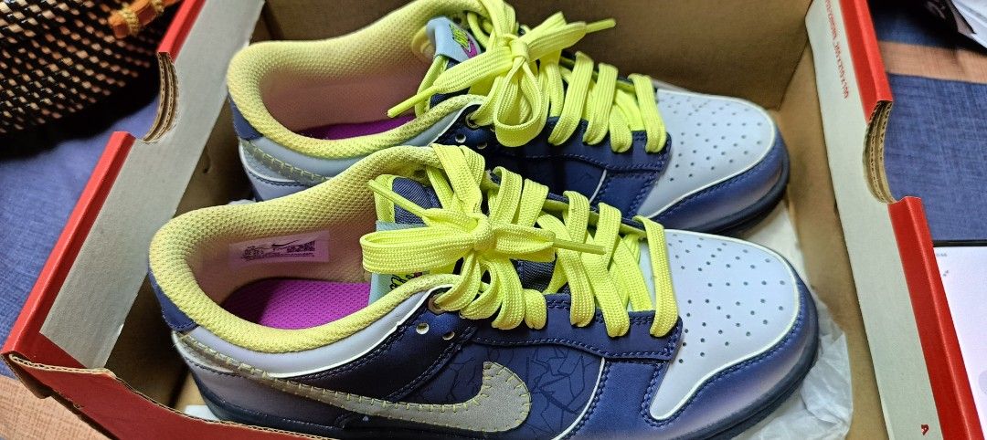Nike Dunk Low (Category: Sneakers) located in Antipolo. Submitted by missel28 (Listing ID 1429969158, Image 2). Description: decluttering...di na nagagamit mukang bago pa kasi nasa box lang.. size 6... bought for 3,295. free na shipping fee other pics for reference dun sa page na binilhan ko...