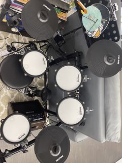 （分類：）位於 。 由 jhleeeee 提交（商品編號 1429939098，圖片 1）。簡介： 。