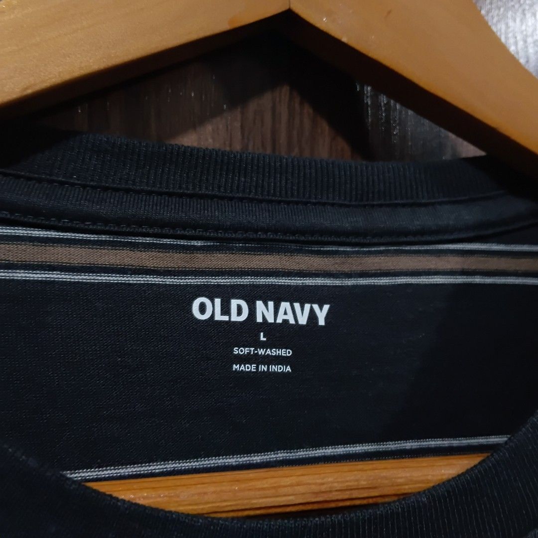 Old Navy Striped Long Sleeve Shirt (Category: Tshirts & Polo Shirts ) located in Dasmarinas. Submitted by yourlowkeyguy (Listing ID 1429886802, Image 2). Description: Brand new got this a a gift. Tag still intact.