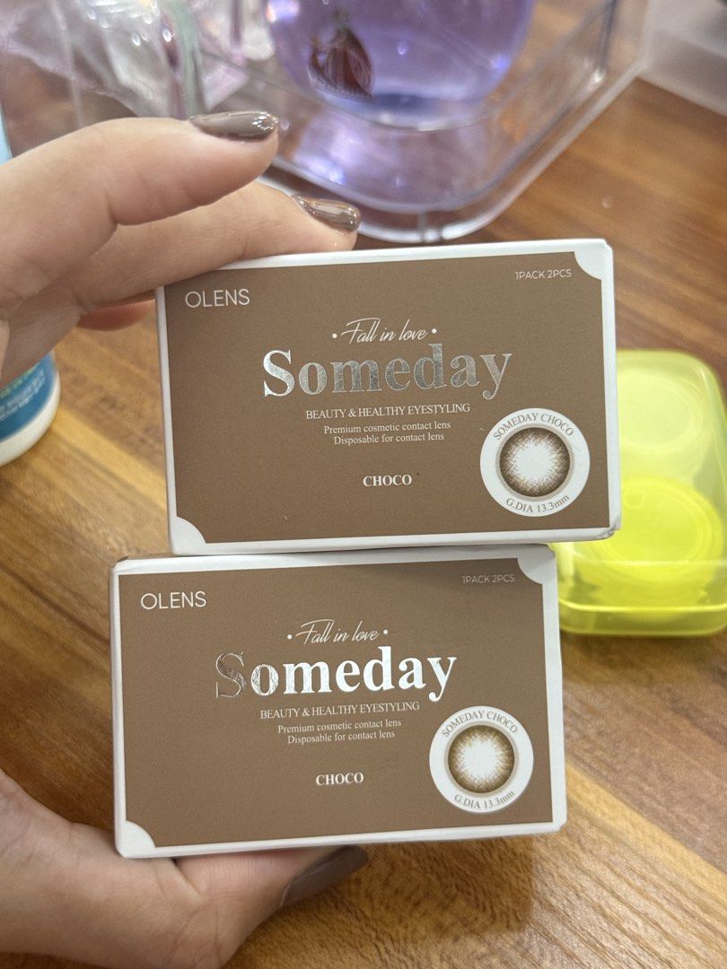 Olens Someday Choco Contact Lenses with case and solution (Category: Vision Care) located in Cebu City. Submitted by myclosettoyours_cebu (Listing ID 1429992016, Image 1). Description: Full set.