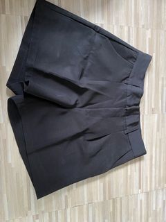 (Category: ) located in . Submitted by glads_closet (Listing ID 1429962152, Image 1). Description: .