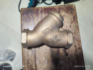 （分類：）位於 。 由 luckydolphin_e7b30f 提交（商品編號 1429985592，圖片 1）。簡介： 。