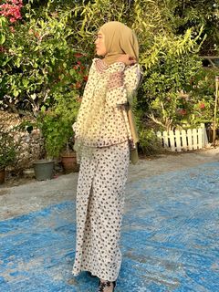 (Category: ) located in . Submitted by aina_nuruls (Listing ID 1429996143, Image 1). Description: .