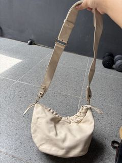 (Kategori: ) berada di . Dikirim oleh sofiamay (ID iklan 1429957410, Gambar 1). Deskripsi: .