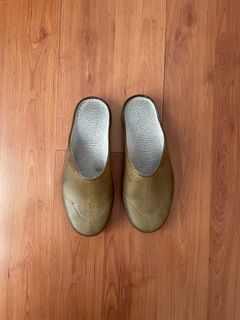 (Category: ) located in . Submitted by greenteaslush (Listing ID 1429923556, Image 1). Description: .