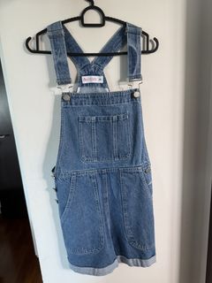 (Category: ) located in . Submitted by bever1y (Listing ID 1429943386, Image 1). Description: .