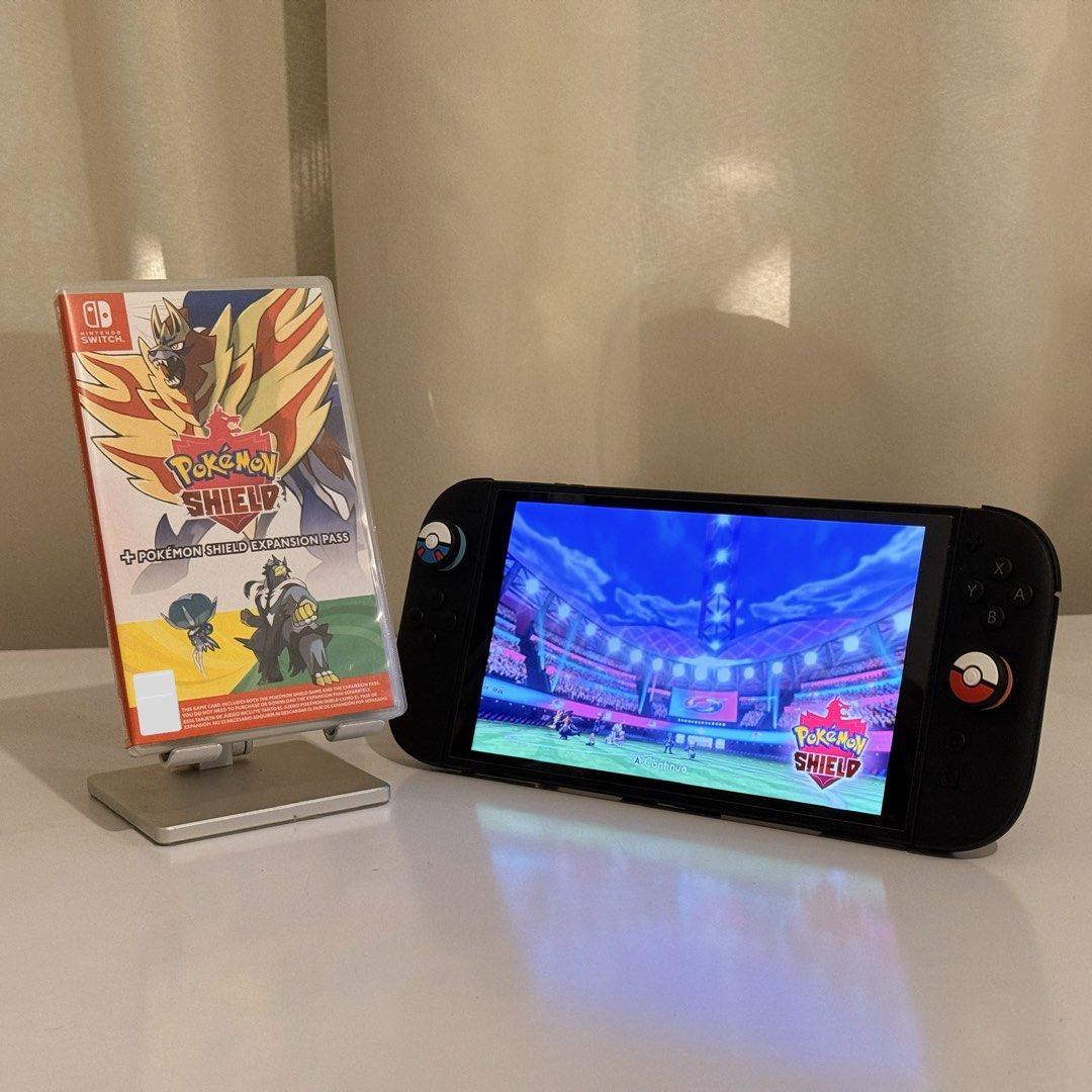 Pokemon Shield + Expansion Pass (DLC) - Nintendo Switch, Video Gaming ...