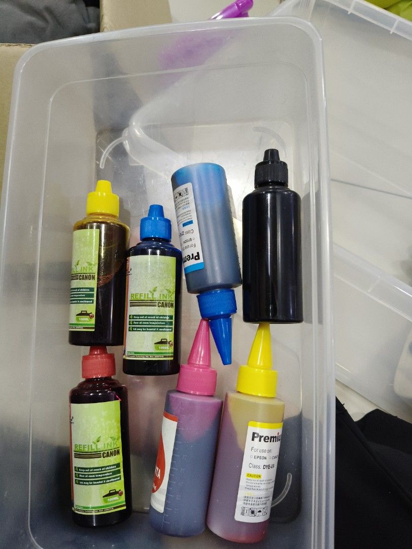 Printer ink (Category: Printers, Scanners & Copiers) located in Subang Jaya. Submitted by lmk_it (Listing ID 1429648685, Image 1). Description: Take all for RM 18.