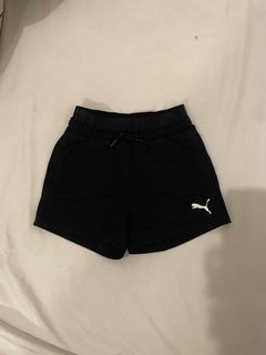 (Category: ) located in . Submitted by closetbykenny (Listing ID 1429878409, Image 1). Description: .