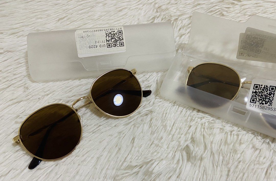 Round Sunglasses with Gold Frame (2 for 150) (Category: Sunglasses & Eyewear) located in Quezon City. Submitted by ciastore. (Listing ID 1429883870, Image 2). Description: 85 EACH 2 FOR 150 ONLY LIMITED STOCK NALANG PO.
