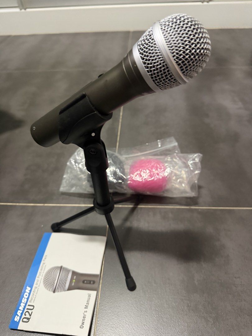 Samson Q2U USB Dynamic Microphone with Accessories416857383555584001