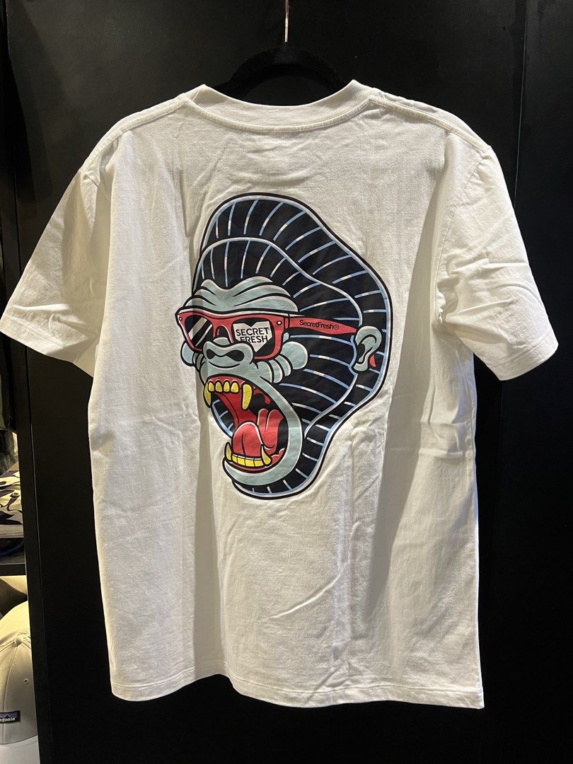 SecretFresh Gorilla Graphic T-shirt (Category: Tshirts & Polo Shirts ) located in Quezon City. Submitted by ddfits (Listing ID 1429980039, Image 2). Description: ✅ 100% AUTHENTIC 📩 PM for WW 💰Mode of Payment: GCASH *payment first before shipping* 🚚Mode of Delivery: Lalamove, LBC, Grab ❌ NO REFUNDS or RETURNS ❌ LOW BALLERS.