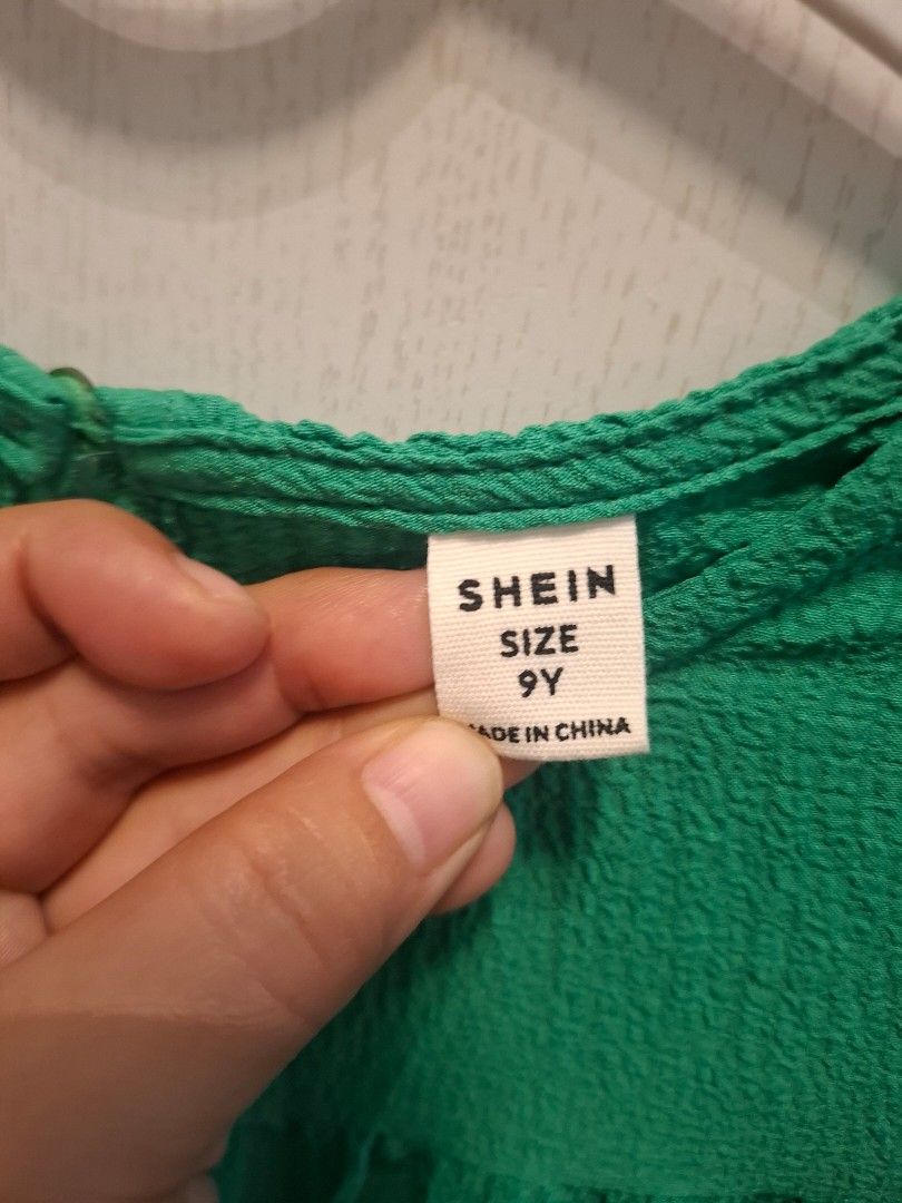 Shein Green Dress - Size 9Y (Category: Babies & Kids Fashion) located in Makati City. Submitted by chyna527 (Listing ID 1429885611, Image 3). Description: size 9.