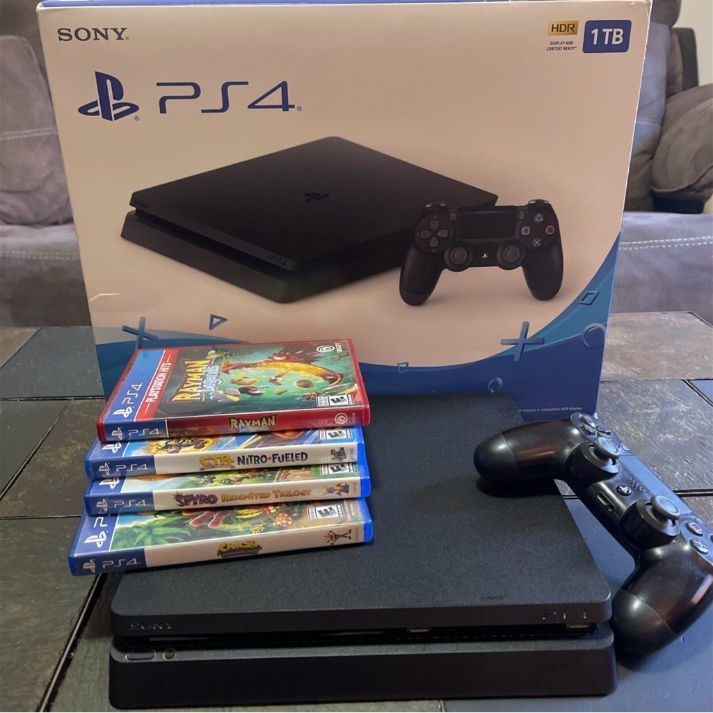 Sony PlayStation 4 1TB Console with Games, Video Gaming, Video Game ...