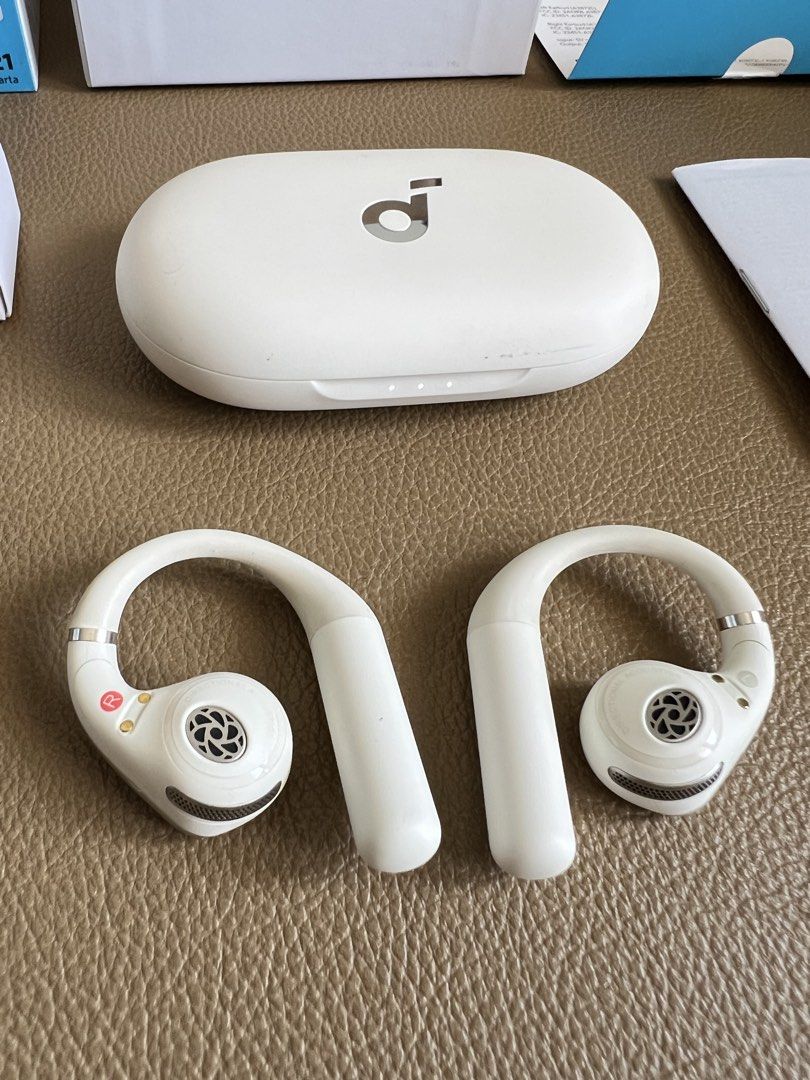 Soundcore AeroFit Open-Ear True Wireless Earbuds (Category: Earphones) located in Quezon City. Submitted by felizdoss (Listing ID 1429876909, Image 3). Description: Complete inclusions with box. RFS: decluttering 📍 Fairview Terraces 📍 SM Fairview.