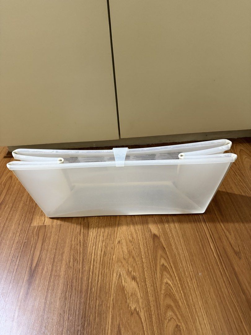 Stokke Flexi Bath (Category: Bathtub & Bath Accessories) located in Cavite. Submitted by kayatc (Listing ID 1429868123, Image 3). Description: This is extra ulit. Bought for my bathroom. Kaso hindi ako ang nagpapaligo kay baby. I only used it once. Bought this for 4999 ata.