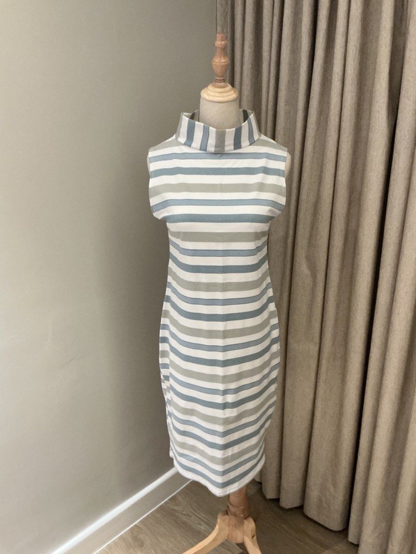 Striped Sleeveless Maxi Dress (Category: Dresses) located in Quezon City. Submitted by maf90 (Listing ID 1429994079, Image 1). Description: Fits M-L Turtleneck Sexy Dress .