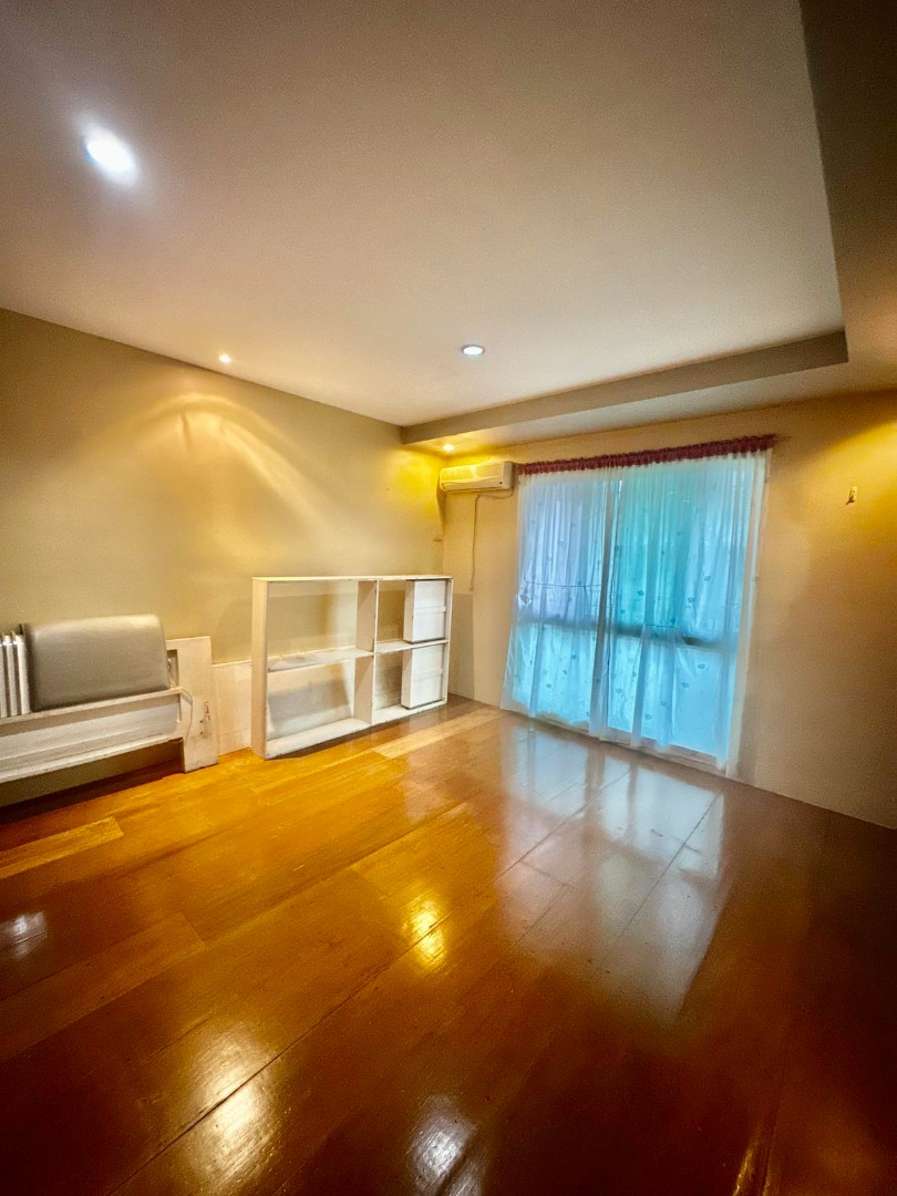 (Category: ) located in . Submitted by thepropertysalesman (Listing ID 1429944646, Image 1). Description: .