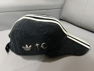 （分類：）位於 。 由 killingmyfuckingmood 提交（商品編號 1429998541，圖片 1）。簡介： 。