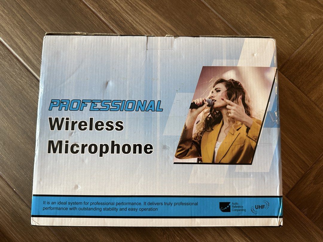 UHF Professional Wireless Microphone System416861479439575044