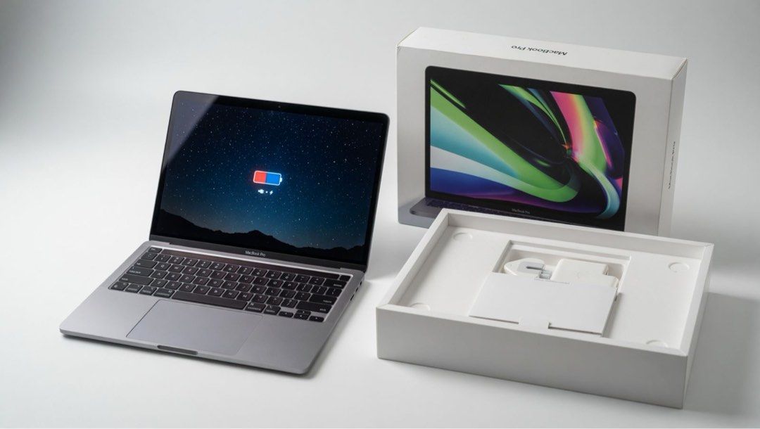 13inch MacBook Pro. M1 Chip. 16GB. 1 Tera