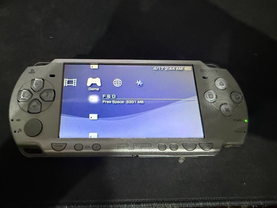 3pcs PSP + UMDs + Metal Protector (Category: PlayStation) located in Caloocan City. Submitted by papatalok (Listing ID 1435205365, Image 1). Description: Selling as bundle only All has no memory card and charger Inclusions: PSP 2001 w/ battery PSP 2006 PSP 2000 Metal Protector 14 UMDs Silver PSP no issue w/ newly purchased battery PSP 2006 with single burn mark in lcd PSP 2000 with burn mark in lcd and UMD drive not reading UMDs All UMDs are work