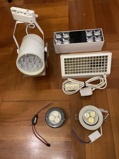 （分類：）位於 。 由 golddiggers_carlosxu 提交（商品編號 1435321640，圖片 1）。簡介： 。