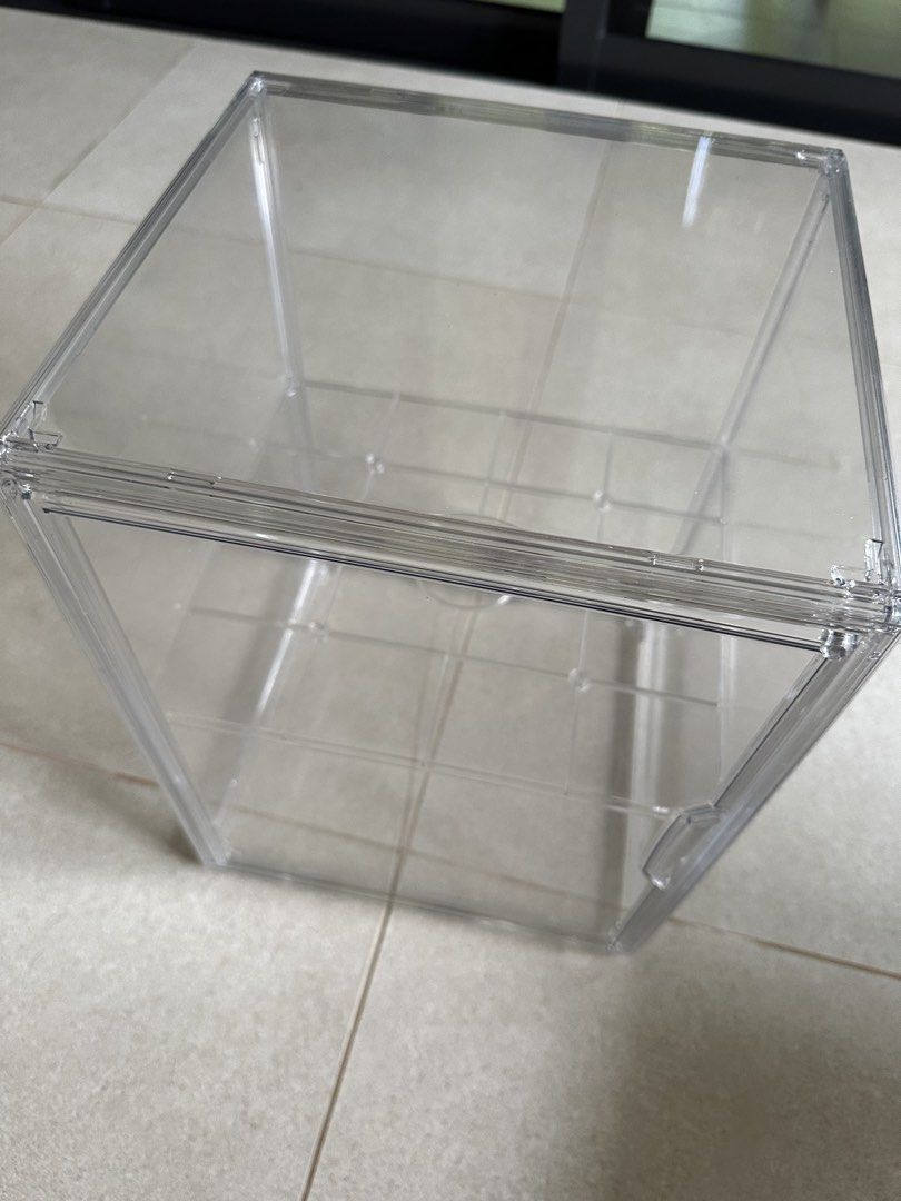 Acrylic Display Box441136095691417601