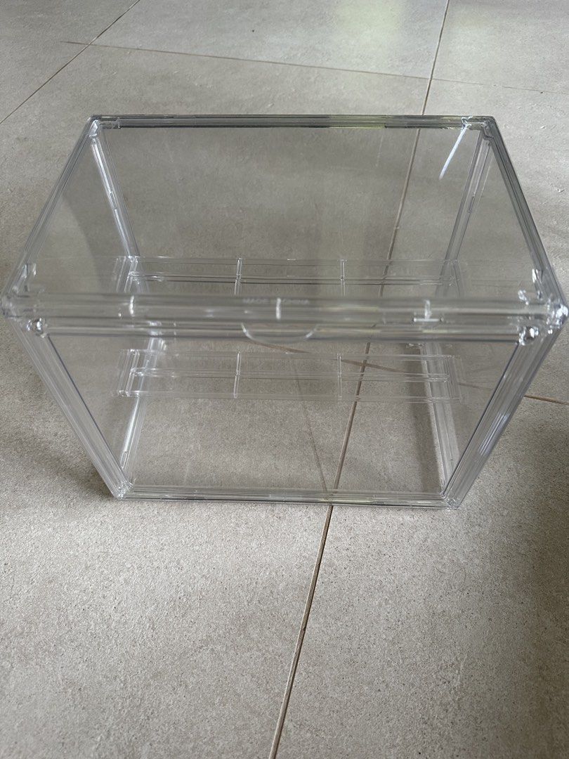 Acrylic Display Box441136095691417604