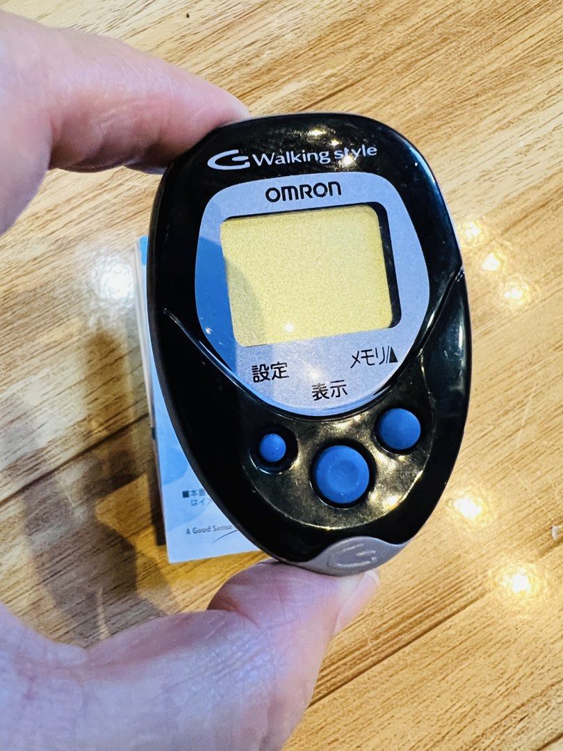 Affordable Omron HJ-113 Pocket Pedometer 😍👌 (Category: Health Monitors & Weighing Scales) located in Malolos. Submitted by afford.japan (Listing ID 1435179009, Image 2). Description: Affordable Omron HJ-113 Pocket Pedometer 😍👌.
