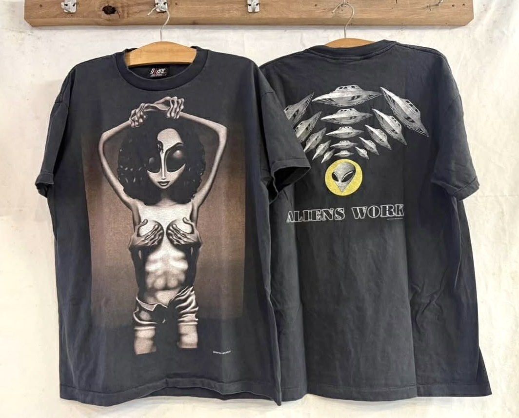Alien Workshop Janet Jackson Tee (Category: Tshirts & Polo Shirts ) located in Manila. Submitted by trademarksallstyleshoppe (Listing ID 1435303377, Image 1). Description: Thailand Bootleg L or XL available Single stitch No side seam 💯 cotton.