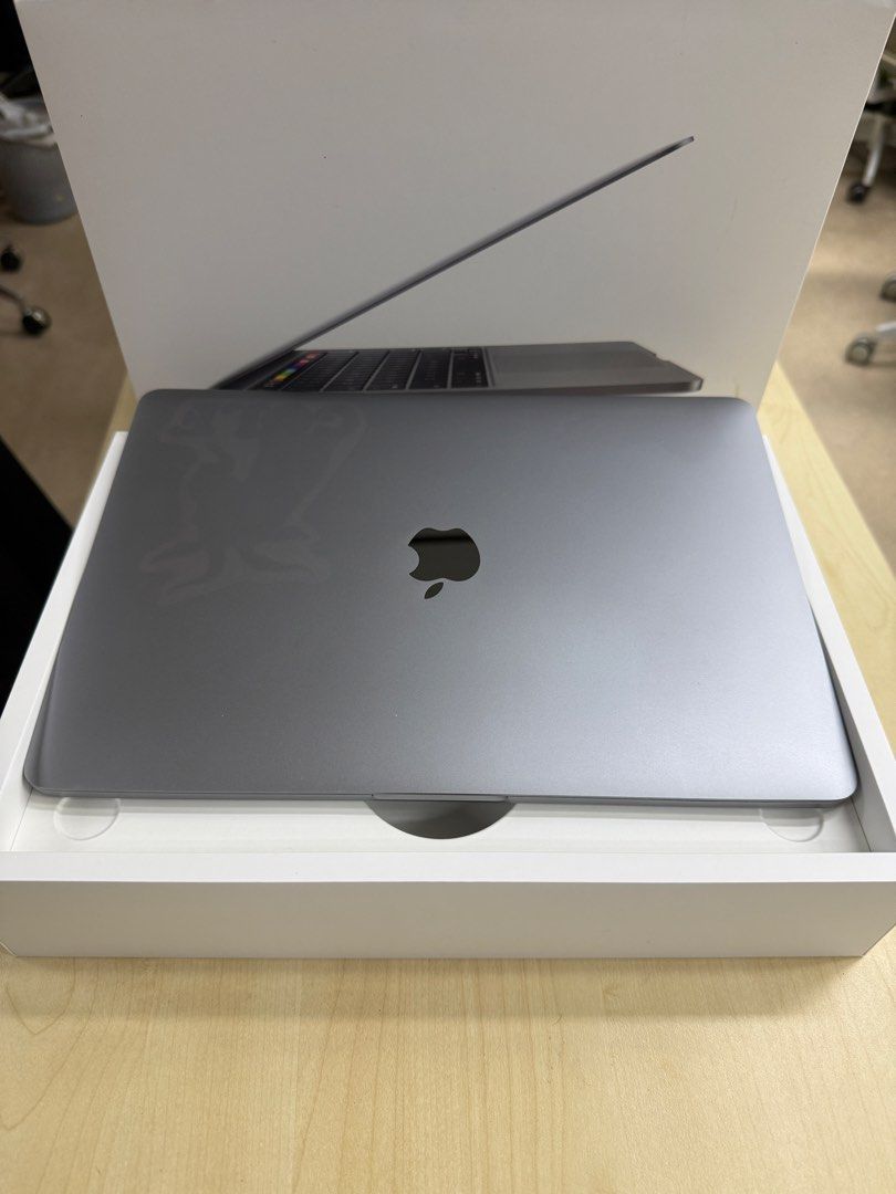 Apple MacBook Pro A2289 8GB 256GB (2020)441389204720199681