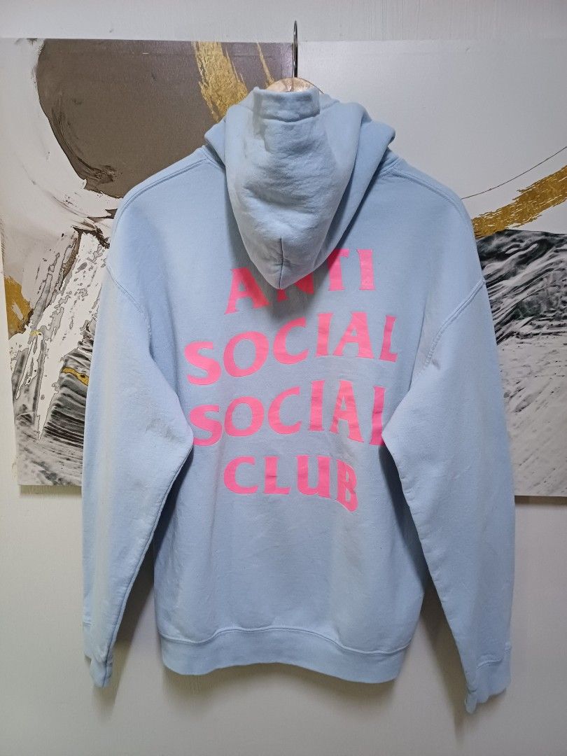 AUTHENTIC ANTI SOCIAL SOCIAL CLUB HOODIE (Category: Hoodies) located in Arayat. Submitted by angels_closet247 (Listing ID 1435214678, Image 1). Description: Actual size using inches Armpit to Armpit/ 21 Lenght /28 fittings is Large Excellent Condition Issue:minimal stain see last pic 😉Message if you have any other question about sizing. We do shipping nation wide I’m also open for video call so that you can see the item you ‘re interested to buy