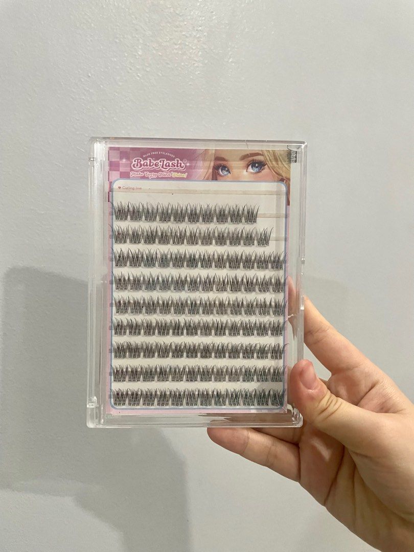 Babelash Glue Free Cluster Lash BA13 (Category: Makeup) located in Quezon City. Submitted by trinayu07 (Listing ID 1435289020, Image 1). Description: 💖 lightweight and easy to use 💖 really elevates your make up! 💖 comes with brand new tweezers.