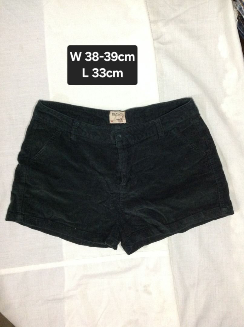 Shorts for SALE!!! (Category: Shorts) located in Muntinlupa City. Submitted by sellthingsph_ (Listing ID 1435216138, Image 3). Description: All were lightly used. Sizes indicated in the photos. DENIM SHORT 1 - P145 BENCH DARK GREEN SHORTS - P145 ACID WASH SHORTS - P100 LIGHT DENIM SHORTS - P100.