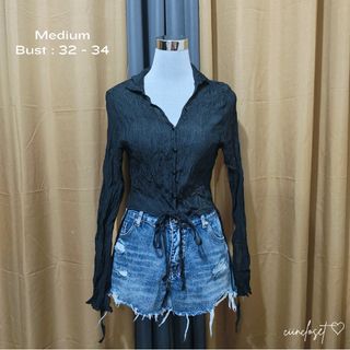 (Category: ) located in . Submitted by ciincloset (Listing ID 1435210151, Image 1). Description: .