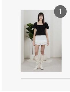 (Category: ) located in . Submitted by clothes_deal (Listing ID 1435326074, Image 1). Description: .