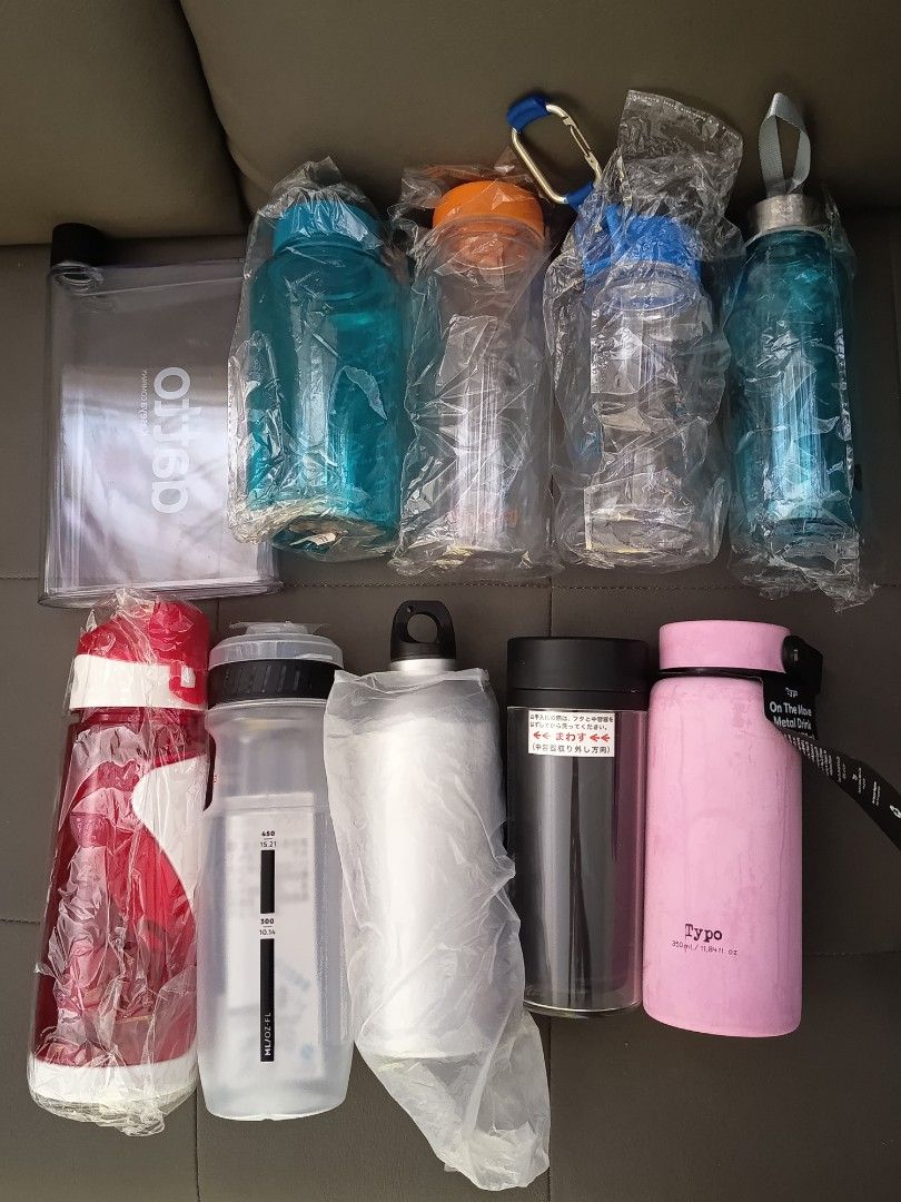 Brand New water bottles440897121425172480