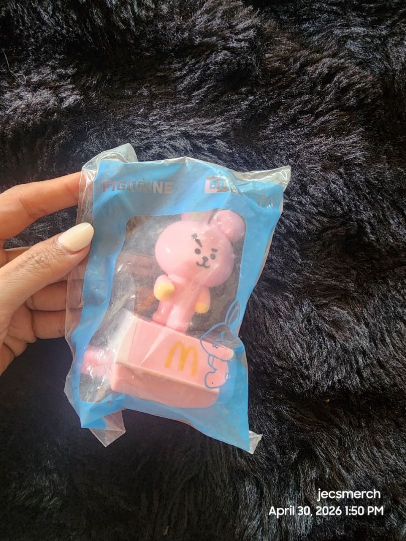 BTS BT21 x MCDO 2023 - Cooky - Sealed (Category: K-Wave Merchandise) located in Valenzuela. Submitted by jecsmerch (Listing ID 1435236828, Image 1). Description: - onhand - x sensi - payo - check photos for the condition of the product/s Location: Valenzuela City MOP: GCash, BPI, Maribank MOD:J&T, SDD* *SDD is for Metro Manila only and we do not use Lalamove due to previous bad experiences. Thank you for understanding! more shop details here: htt