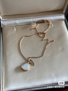 （分類：）位於 。 由 cassy_0410 提交（商品編號 1435255606，圖片 1）。簡介： 。