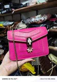 (Category: ) located in . Submitted by pre-lovesale (Listing ID 1435221632, Image 1). Description: .