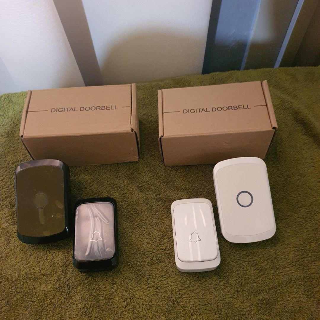 Cacazi digital wireless house doorbell (Category: Peephole Viewers & Doorbells) located in Pasig City. Submitted by last_price_posted (Listing ID 1435272613, Image 1). Description: This is available as long as this is posted/visible listing. You may message me with the answer to the following questions once you are fully decided to purchase, should you need further thinking and canvassing you may just save the listing for future reference. 1. Wil