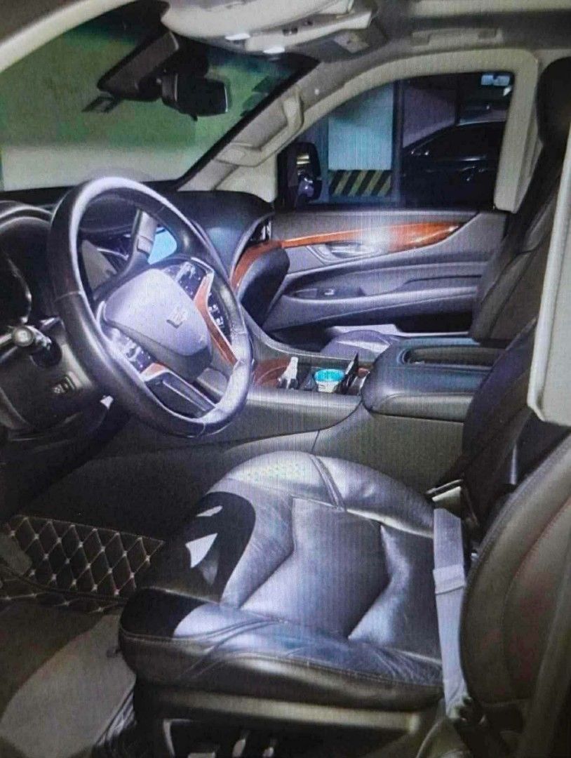 CADILLAC ESCALADE ESV (Category: Announcements) located in Cavite. Submitted by eyamvillag08141 (Listing ID 1435209542, Image 2). Description: 2019 Cadillac Escalade ESV (INKAS Bullet Proof Canada Made) 51K Mileage With Bullet Proof certificate Canada made 51k mileage Automatic gas Complete Original Papers Direct Owner Seller 4.340M For Surebuyer.