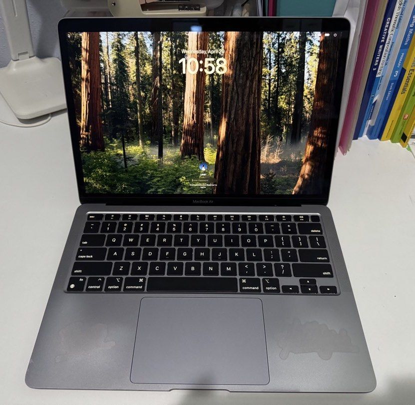 (CHEAPEST!) Apple MacBook Air M1 13-inch - 256GB Space Grey